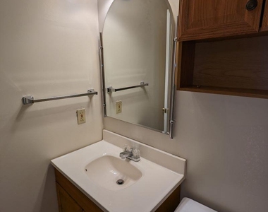 2616 Stewart Drive - Photo Thumbnail 24