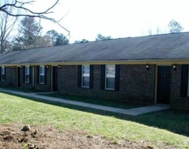 2616 Stewart Drive - Photo Thumbnail 1