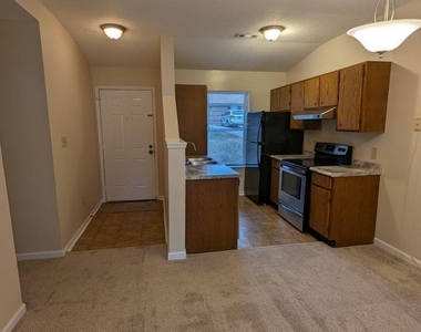 2616 Stewart Drive - Photo Thumbnail 12