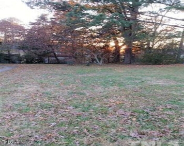 2616 Stewart Drive - Photo Thumbnail 3