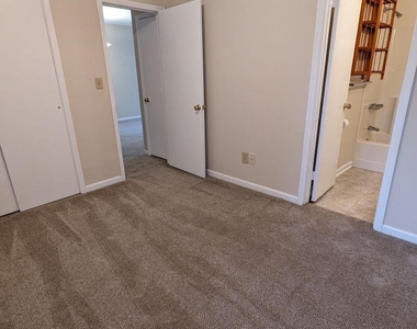 2616 Stewart Drive - Photo Thumbnail 18