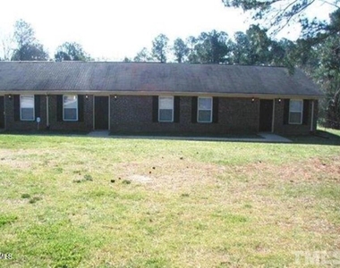 2616 Stewart Drive - Photo Thumbnail 2