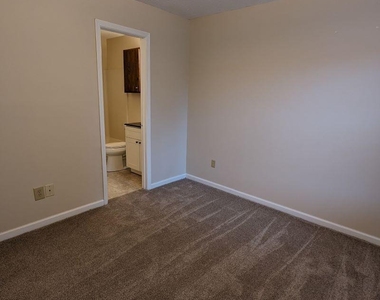 2616 Stewart Drive - Photo Thumbnail 17