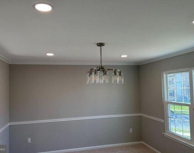 6111 Richmanor Terrace - Photo Thumbnail 12
