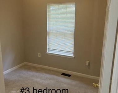 4708 Snowflower Boulevard - Photo Thumbnail 7