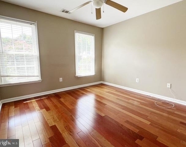 13908 Amberly Court - Photo Thumbnail 30