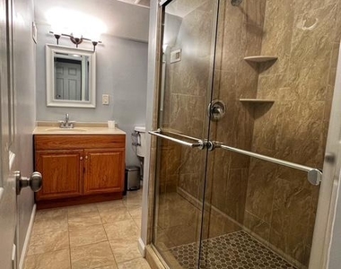 13908 Amberly Court - Photo Thumbnail 36