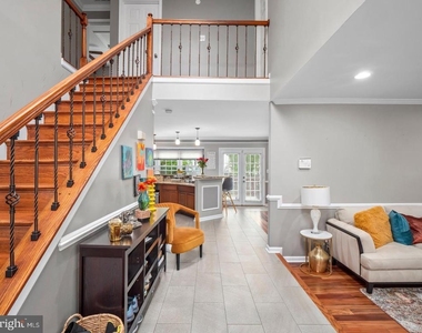 13908 Amberly Court - Photo Thumbnail 3