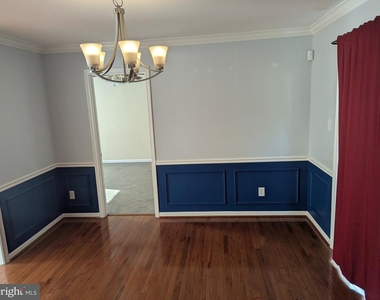 15602 Farmington Court - Photo Thumbnail 2