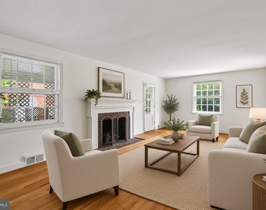 9422 Locust Hill Road - Photo Thumbnail 7