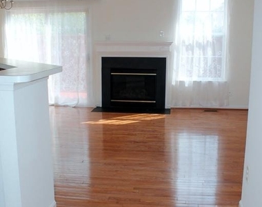 21135 Camomile Court - Photo Thumbnail 3