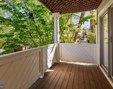 5801 Linden Square Court - Photo Thumbnail 20