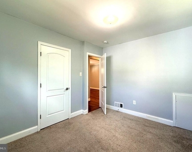 13807 Eastland Street - Photo Thumbnail 18