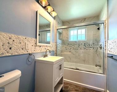 13807 Eastland Street - Photo Thumbnail 20