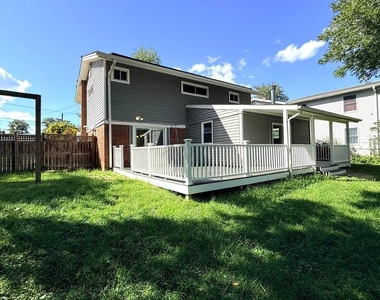 13807 Eastland Street - Photo Thumbnail 31