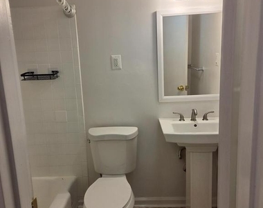 7420 Lakeview Dr - Photo Thumbnail 42