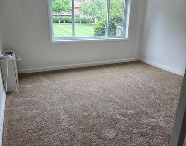 7420 Lakeview Dr - Photo Thumbnail 27