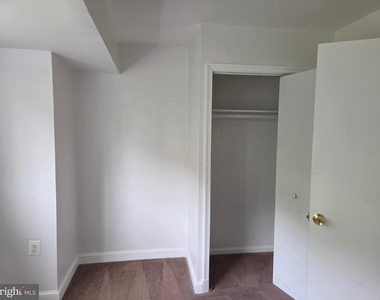 7420 Lakeview Dr - Photo Thumbnail 23