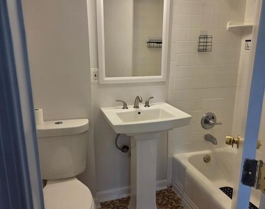 7420 Lakeview Dr - Photo Thumbnail 43