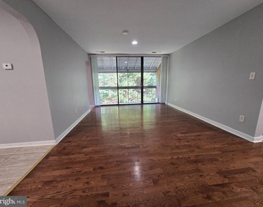 8727 Hayshed Lane - Photo Thumbnail 6