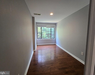 8727 Hayshed Lane - Photo Thumbnail 19