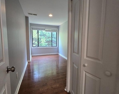 8727 Hayshed Lane - Photo Thumbnail 21