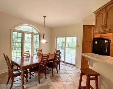 13385 Forsythe Road - Photo Thumbnail 11