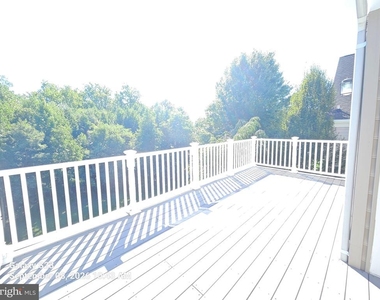234 Whirlaway Lane - Photo Thumbnail 15