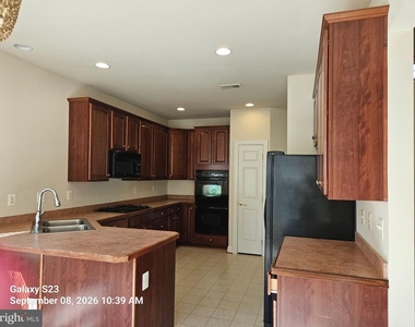 234 Whirlaway Lane - Photo Thumbnail 14