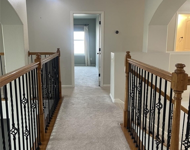 4323 Angelico Ln - Photo Thumbnail 23