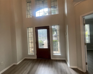 4323 Angelico Ln - Photo Thumbnail 2