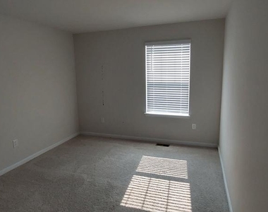 5767 Haller Place - Photo Thumbnail 23
