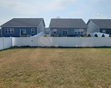 5767 Haller Place - Photo Thumbnail 16
