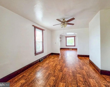 8 N Virginia Avenue - Photo Thumbnail 5