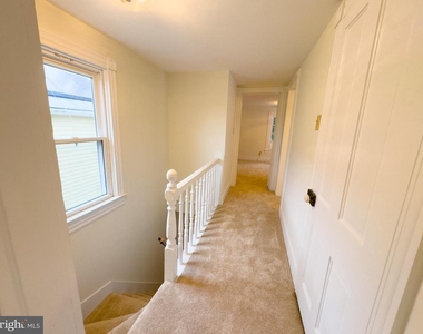 213 W B Street - Photo Thumbnail 16