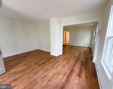 213 W B Street - Photo Thumbnail 3