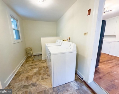 213 W B Street - Photo Thumbnail 13