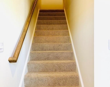 131 Riverwalk Terrace - Photo Thumbnail 6
