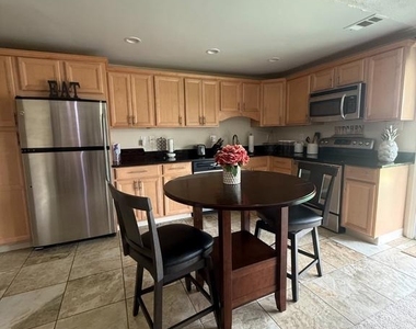 5319 Doris Drive - Photo Thumbnail 7