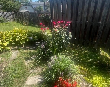 5319 Doris Drive - Photo Thumbnail 20