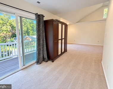 3328 North Avenue - Photo Thumbnail 12