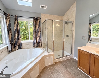 3328 North Avenue - Photo Thumbnail 13