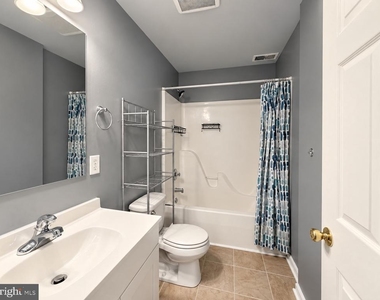 3328 North Avenue - Photo Thumbnail 7