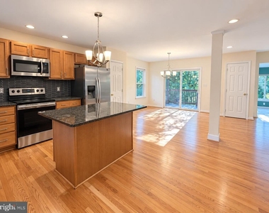 3328 North Avenue - Photo Thumbnail 3