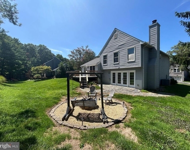 11 Pheasant Run Court - Photo Thumbnail 21