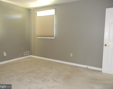 3536 Lynne Haven Drive - Photo Thumbnail 8
