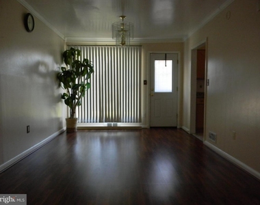 3536 Lynne Haven Drive - Photo Thumbnail 3