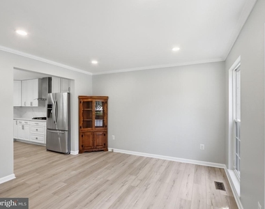 8 Quails Nest Court - Photo Thumbnail 4