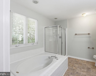 8 Quails Nest Court - Photo Thumbnail 22