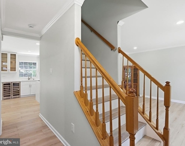 8 Quails Nest Court - Photo Thumbnail 3